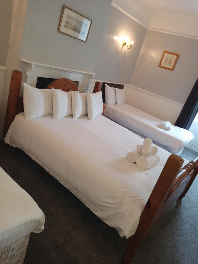Blue Bell Hotel Belford Eksteriør billede