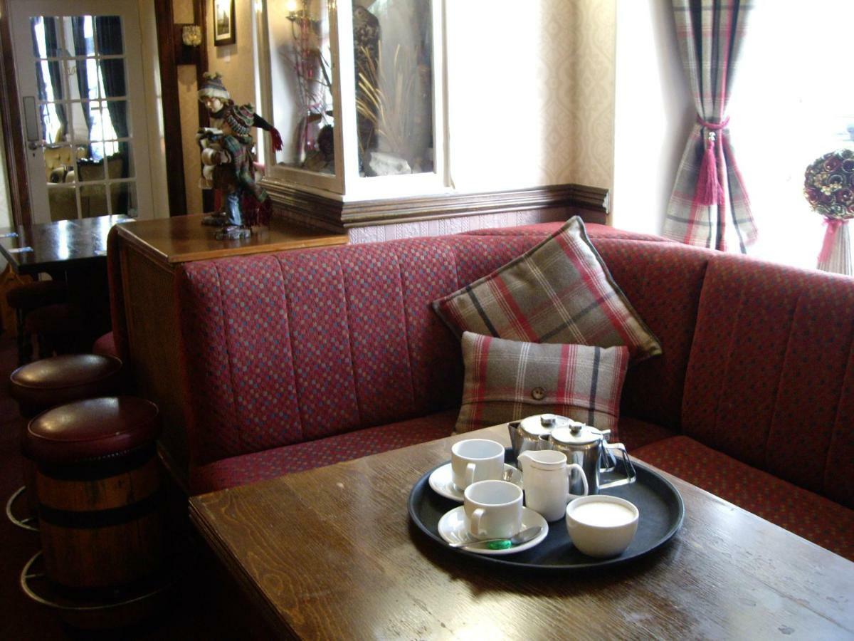 Blue Bell Hotel Belford Eksteriør billede